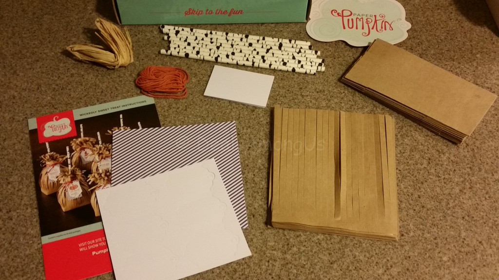 Contents of September 2015 My Paper Pumpkin