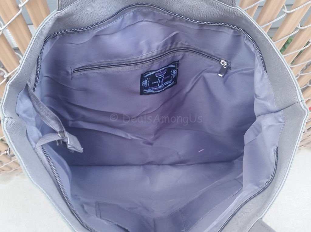 inside of kitten tote
