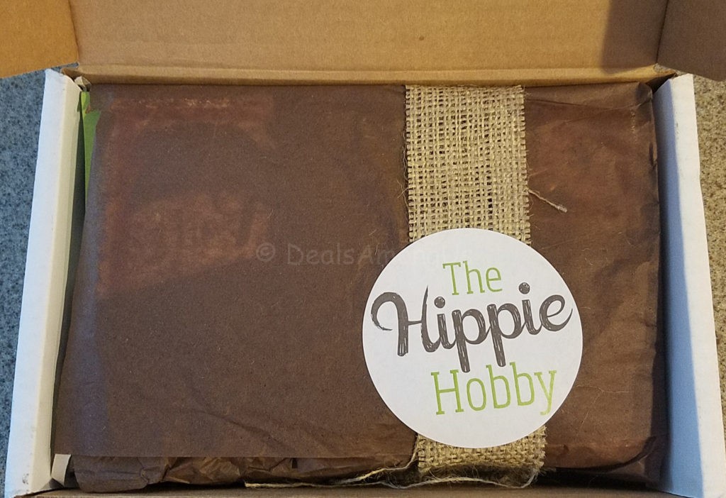 Brown Tissue on Hippe Hobby Box