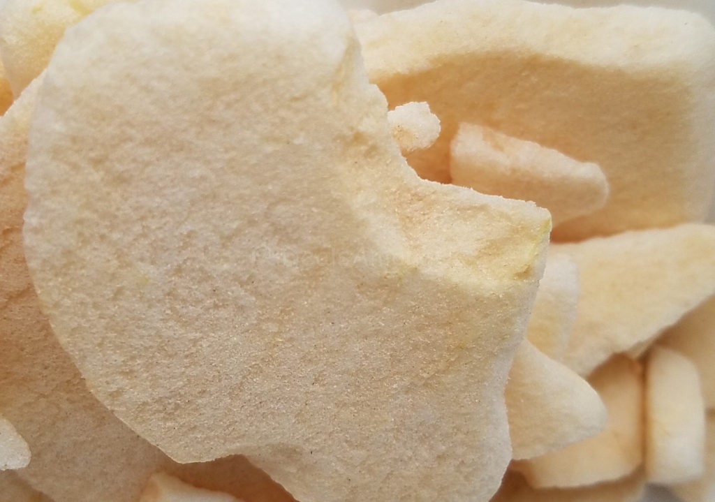 close-up-cinnamon-sugar-freeze-dried