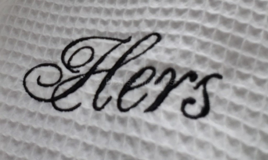 hers-waffle-robe-luxor-linens