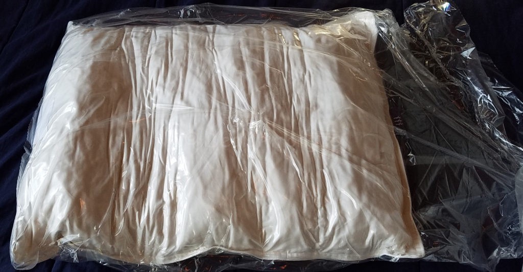 pillow-vaccum-sealed