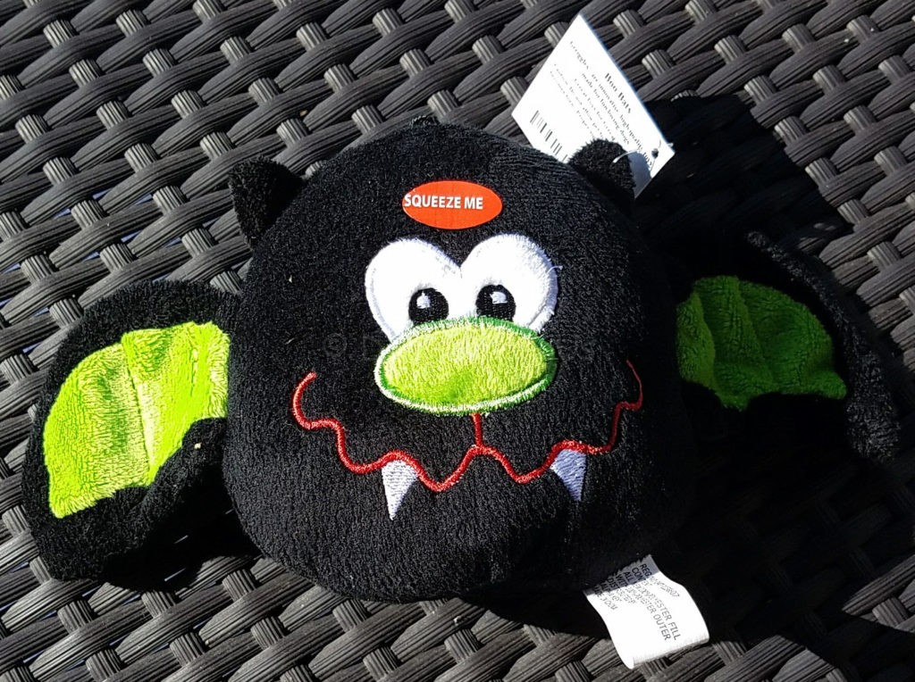 soft-bat-pet-treater-october-2016