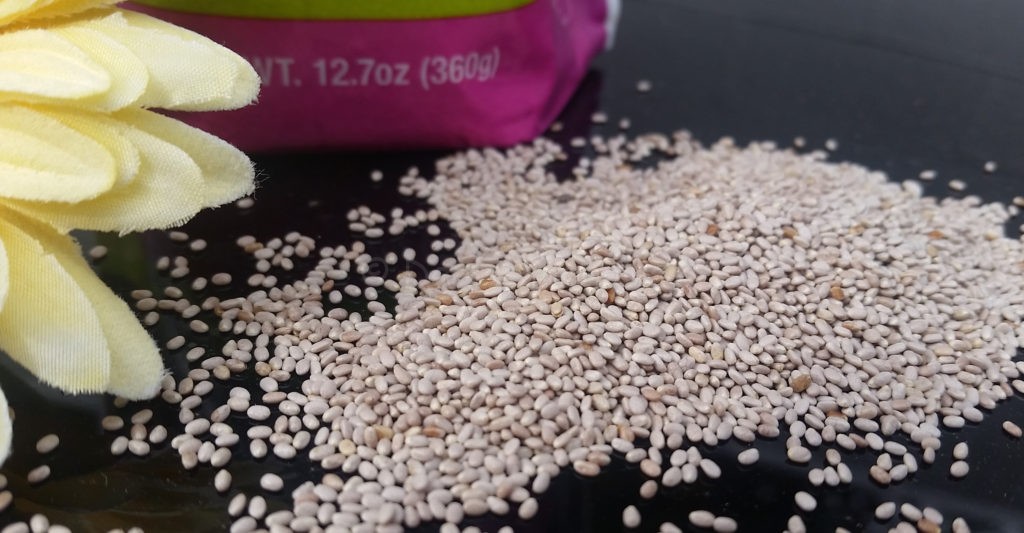 salba-chia-closeup-of-seeds